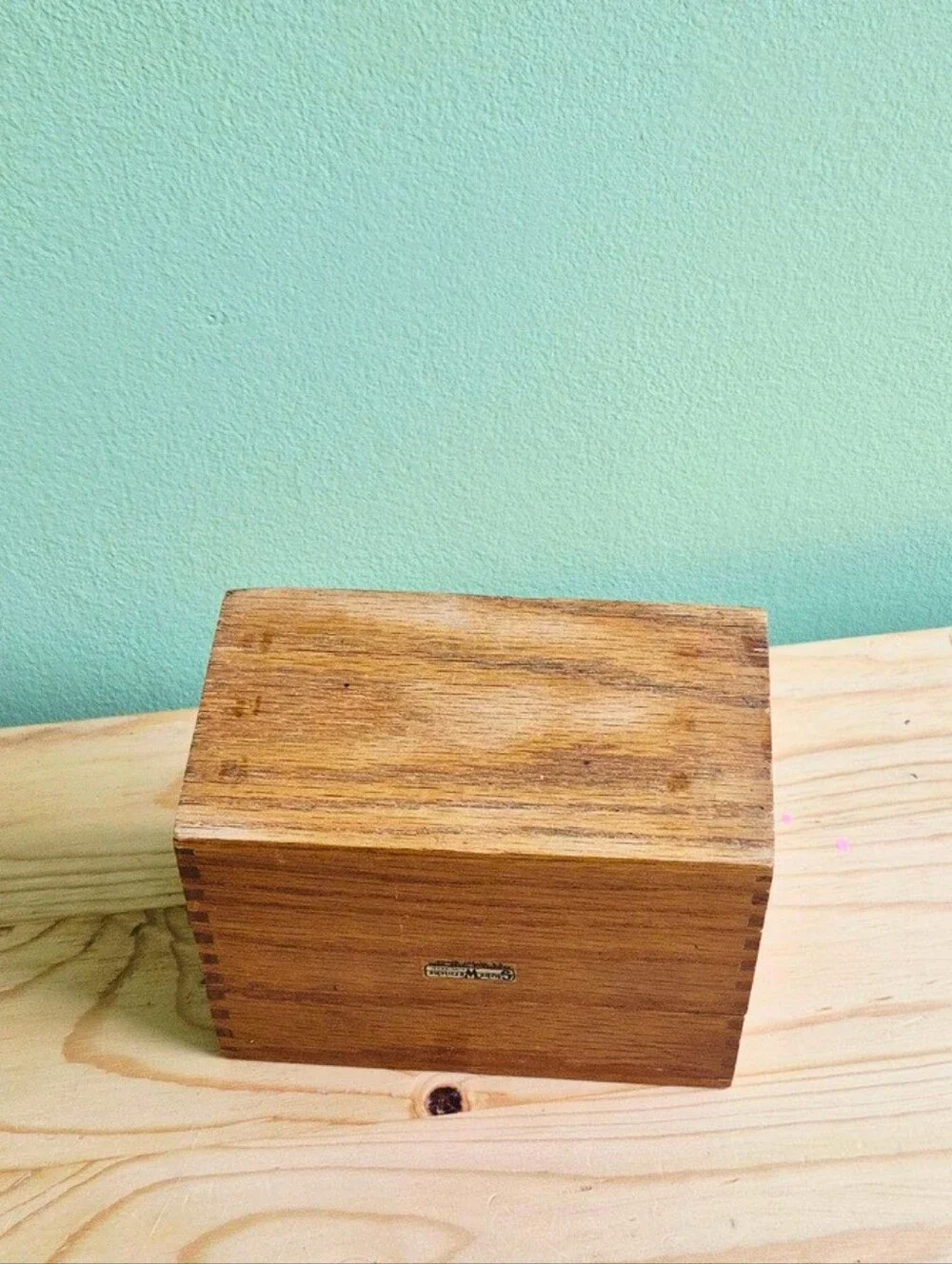 Vintage Globe-Wernicke Solid Oak Dovetail Recipe Box